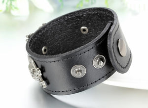 Pirate Metal Skull and Machete Leather Bracelet - Heavy Metal Jewelry Clothing 